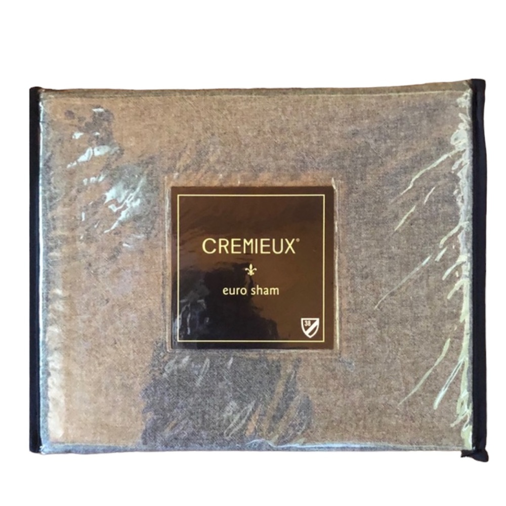 NEW Cremieux Chambray 1 Euro Sham with Zipper Closure